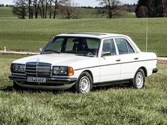 Bild des Angebotes Mercedes-Benz 230 Modell 123 230 E