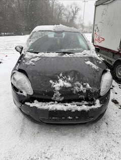 Bild des Angebotes Fiat Punto 1.2 8V Automatik Trofeo