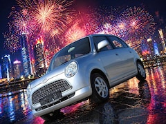 Daihatsu Trevis 2.Hand. 30738 km. Klima. Allwetterreifen!