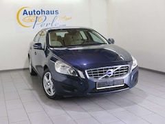 Bild des Angebotes Volvo S60 MOMENTUM LIMOUSINE"NAVI"KLIMA"8XALU"SERV BEI VOLVO