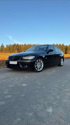 Bild des Angebotes BMW 325 E90 325i Carplay, elektr. Lederausstattung