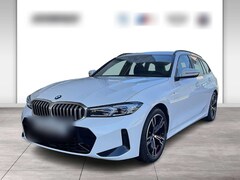 Bild des Angebotes BMW 320 i Touring M Sport AHK Komfortzg DA ACC Shz