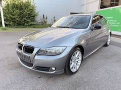 Bild des Angebotes BMW 330 i ACC* XENON* LEDER* NAVI* SHD* Automatik*