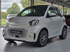 Bild des Angebotes smart forTwo ForTwo EQ Coupé Prime  22KW+LED+KAM+2xKABEL+15"+