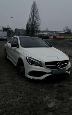 Bild des Angebotes Mercedes-Benz CLA 200 7G-DCT AMG Line