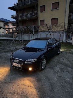 Bild des Angebotes Audi A4 2.7 TDI DPF