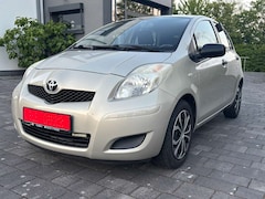 Bild des Angebotes Toyota Yaris Cool+