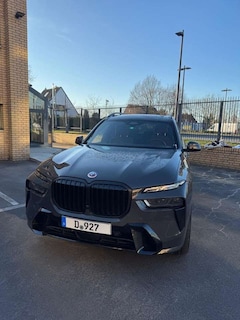 Bild des Angebotes BMW X7 xDrive 40 d M Sport *7-SITZER*PANO*FACELI*WID