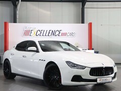 Bild des Angebotes Maserati Ghibli S Q4 3.0 V6 WHITE & RED / TOLLES FAHRZEUG