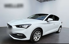 Bild des Angebotes SEAT Leon 1.5 eTSI DSG Road Edition *Navi*CAM*PCC*