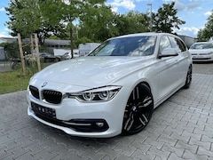 Bild des Angebotes BMW 318 318d Touring Aut. Sport Line Pano LED HUD Keyless