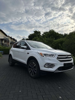 Bild des Angebotes Ford Kuga 1.5 EcoBoost 2x4 Titanium