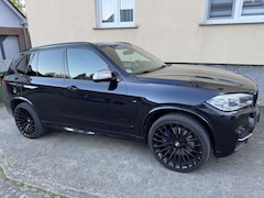 Bild des Angebotes BMW X5 M M50d Sport-Aut.