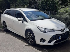 Bild des Angebotes Toyota Avensis Avensis Touring Sports 1.8 Multidrive S Team Deuts