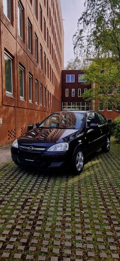 Opel Corsa 1.2 16V Sport