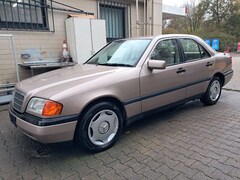 Bild des Angebotes Mercedes-Benz C 220