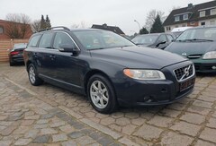 Bild des Angebotes Volvo V70 Kombi Momentum Automatik