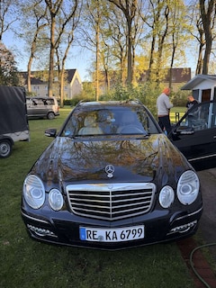 Bild des Angebotes Mercedes-Benz E 320 T CDI 7G-TRONIC Avantgarde