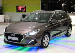 Bild des Angebotes Hyundai i30 cw Style*LED*PDC*ALU*NAVI*SHZ*TEMPOMAT*MFL*
