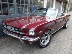 Ford Mustang Cabrio V8