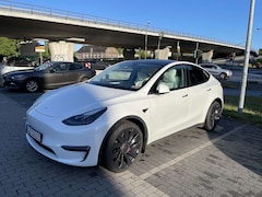 Bild des Angebotes Tesla Model Y Model Y Performance Dual Motor AWD + Extras