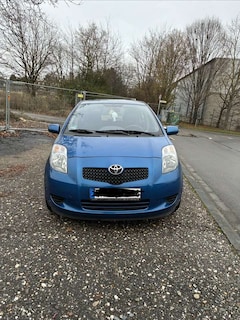 Bild des Angebotes Toyota Yaris 1.3