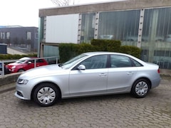 Bild des Angebotes Audi A4 1,8 Limousine B8 Klimaautom/PDC/orig 53TKM