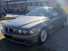 BMW 525 525i touring Edition Lifestyle  | TÜV 04/2027 | viele Neuteile