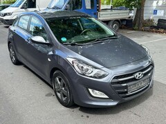 Bild des Angebotes Hyundai i30 blue Classic~EU6~FACELIFT~TÜV NEU~PDC
