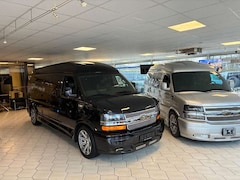 Bild des Angebotes GMC Savana 6,0 V8 Explorer Limited.9 Sitze