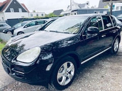 Bild des Angebotes Porsche Cayenne S 4.5 Aut.,Leder,SHZ,Schiebedach,AHK