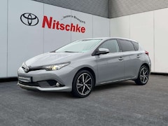 Bild des Angebotes Toyota Auris 1.2 6-Gang Team D