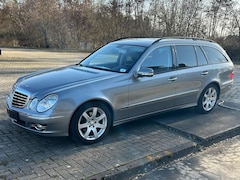 Bild des Angebotes Mercedes-Benz E 220 E 220 T CDI (211.208)