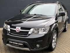 Bild des Angebotes Fiat Freemont Lounge AWD Leder Navi 7-Sitzer Keyless