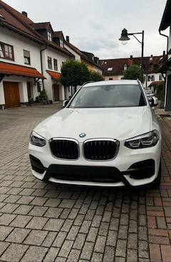 Bild des Angebotes BMW X3 xDrive30i Aut. Advantage