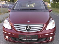 Bild des Angebotes Mercedes-Benz B 200 B-Klasse.AUTOMATIK.KLIMA.PANORAMA.LEDER.XENON.