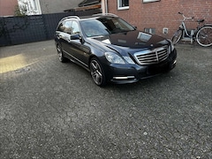 Bild des Angebotes Mercedes-Benz E 300 T CDI DPF BlueEFFICIENCY 7G-TRONIC Avantgarde