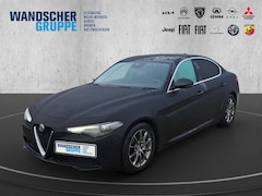 Bild des Angebotes Alfa Romeo Giulia Super 2.0 Turbo 16V Kam.+KeyLess+Pano+SHZ