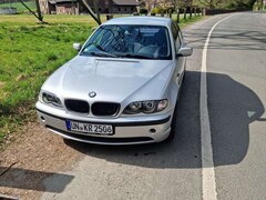 Bild des Angebotes BMW 320 E46 Facelift