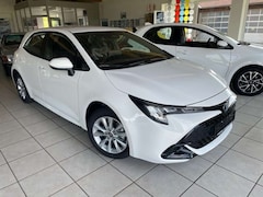 Bild des Angebotes Toyota Corolla 1.8 Hybrid Com. 5türer ALU, Kamera, Klima, WKR