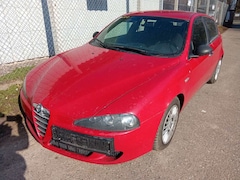 Bild des Angebotes Alfa Romeo 147 1.6 16V TS limousine KEIN TÜV