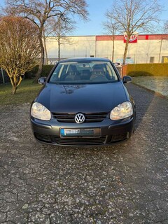 Bild des Angebotes VW Golf Lim /Allrad / 1,9 tdi / 8-Fach Bereift