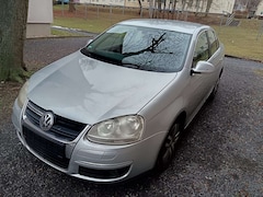 Bild des Angebotes VW Jetta Jetta 2.0 FSI Automatik Comfortline