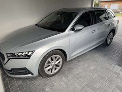 Bild des Angebotes Skoda Octavia First Edition