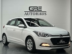 Bild des Angebotes Hyundai i20 Classic*Navi*Kamera*Pdc*Klima*Innen braun*