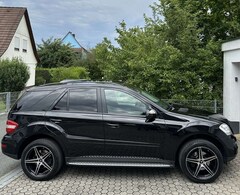 Bild des Angebotes Mercedes-Benz ML 350 ML 350 CDI 4Matic 7G-TRONIC DPF