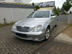 Bild des Angebotes Mercedes-Benz C 200 C 200 Kompressor Automatik Classic Sport Edition