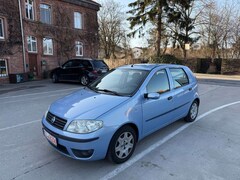 Bild des Angebotes Fiat Punto 1.3 JTD 70 Multijet Dynamic/5 Türig/Tüv 27