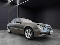 Bild des Angebotes Mercedes-Benz E 420 Lim. CDI VOLL+ Sportpaket Luftfederung Navi Klimaa
