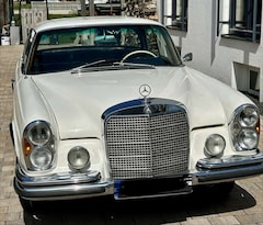 Bild des Angebotes Mercedes-Benz 250 W111 250SE Automatik Coupe